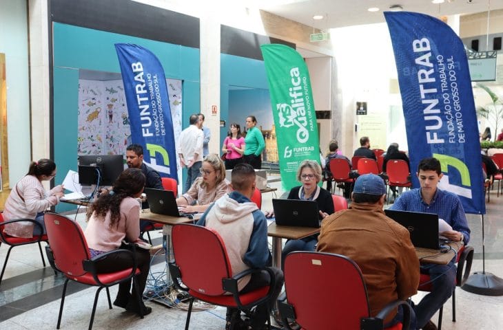 4ª Feira da Empregabilidade reúne vagas, qualificação e tecnologia para militares e população