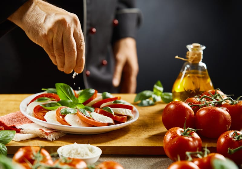 Restaurante-escola terradaságuas promove almoço mediterrâneo amanhã