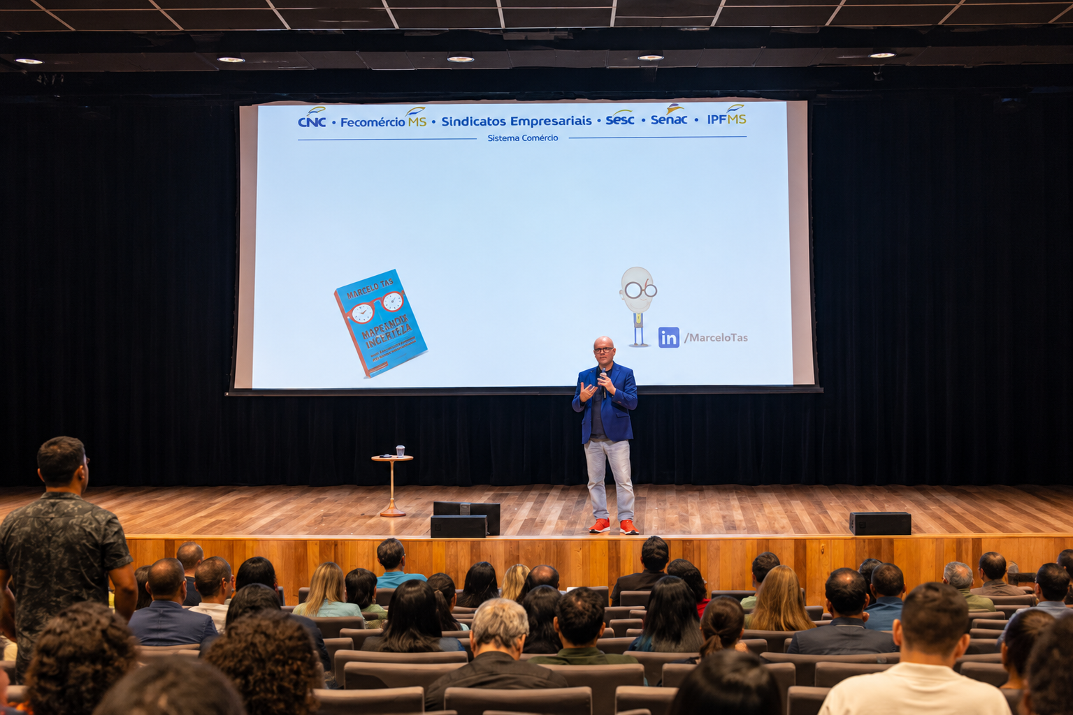 Gustavo Cerbasi e Marcelo Tas lotam auditório com palestras na Semana S