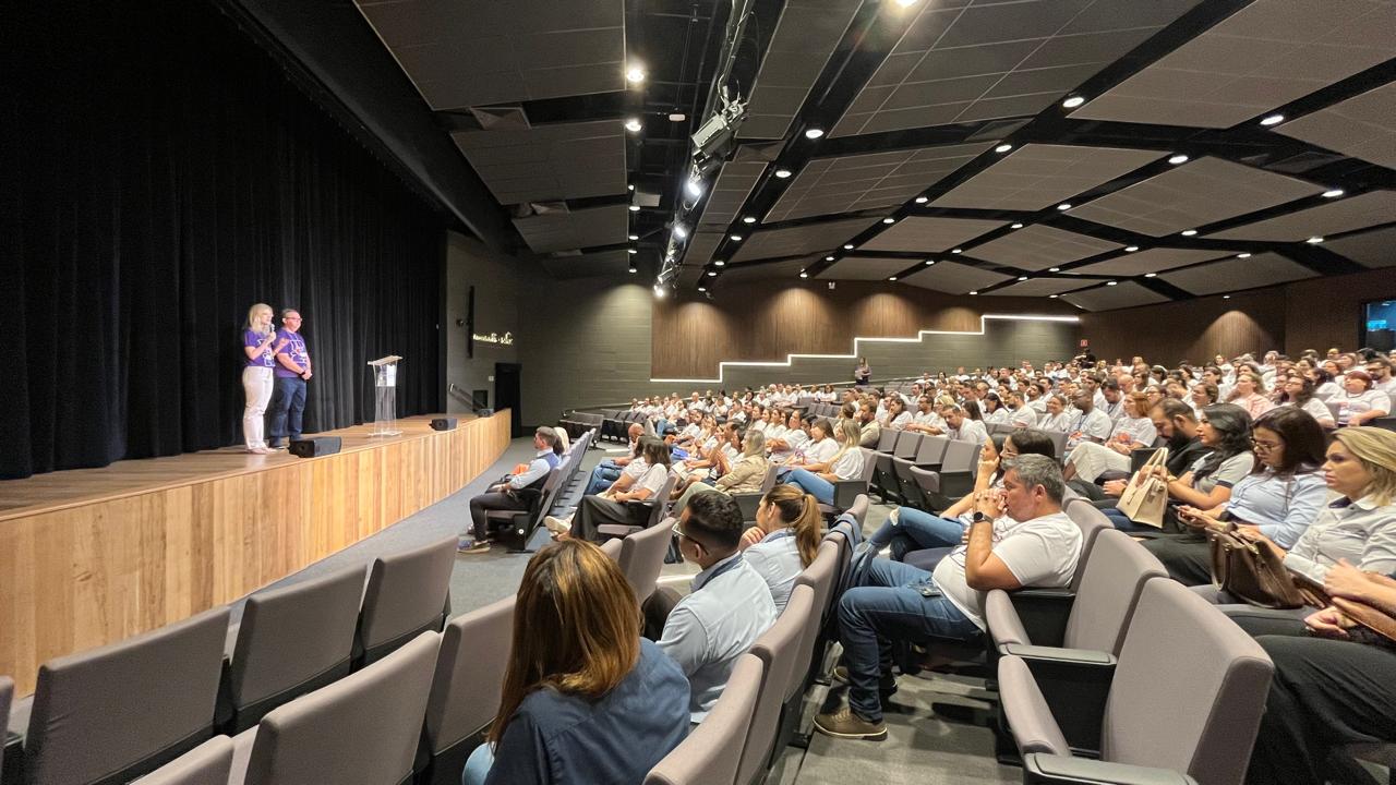  Docentes aprofundam em tecnologia, inovação e inclusão durante três dias