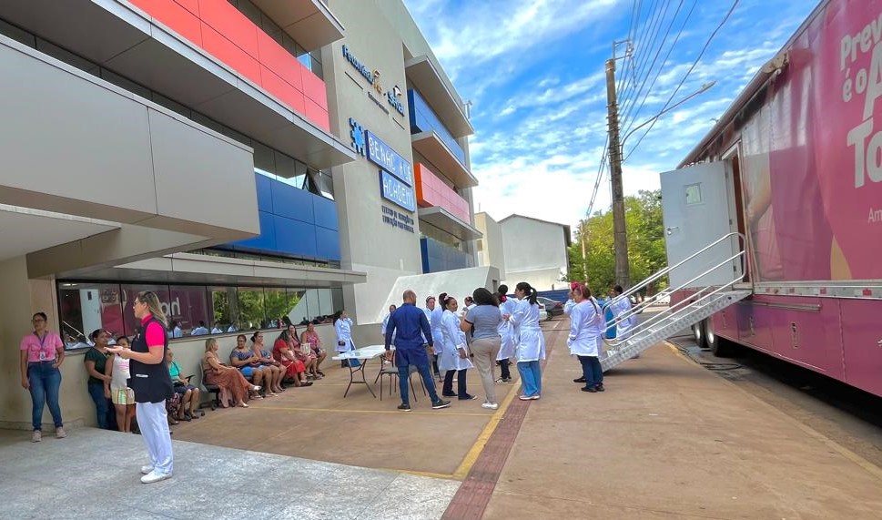 Carreta do Amor amplia oferta de exames gratuitos no Senac 