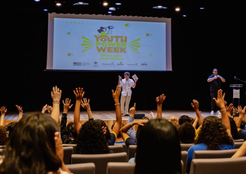 Consulado dos EUA, Sesc e Senac realizam oficinas para jovens 