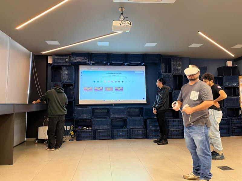 Alunos entregam primeira versão de 'game' sobre a dengue